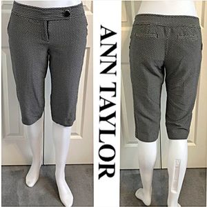 Ann Taylor, Lindsay Patterned Short Capri Pants
